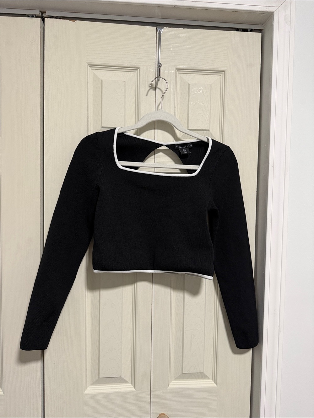 Women top